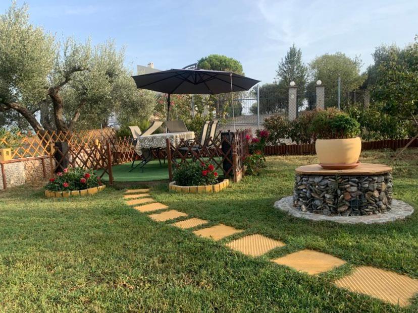 Dora'S Garden Villa Alexandroupoli Exterior photo