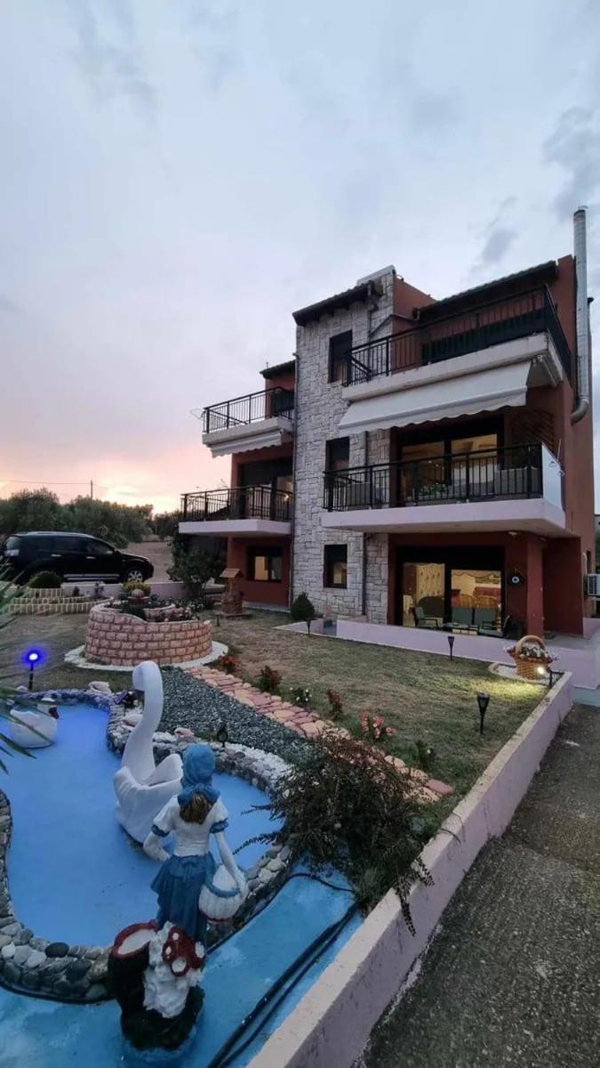 Dora'S Garden Villa Alexandroupoli Exterior photo