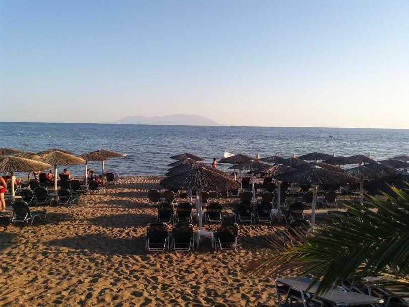 Dora'S Garden Villa Alexandroupoli Exterior photo