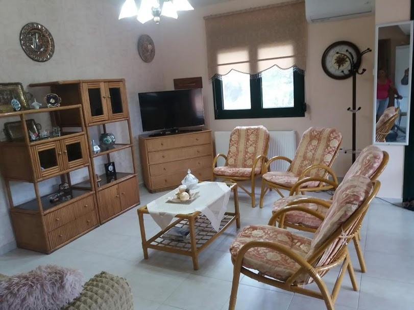Dora'S Garden Villa Alexandroupoli Exterior photo